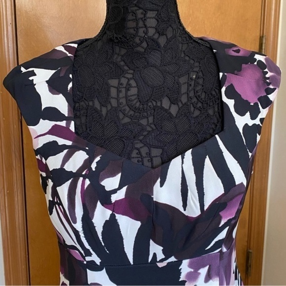 Connected apparel black purple floral sweetheart neckline sleeveless midi dress - Picture 3 of 11